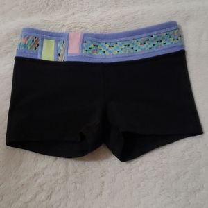 Ivivva by Lululemon short